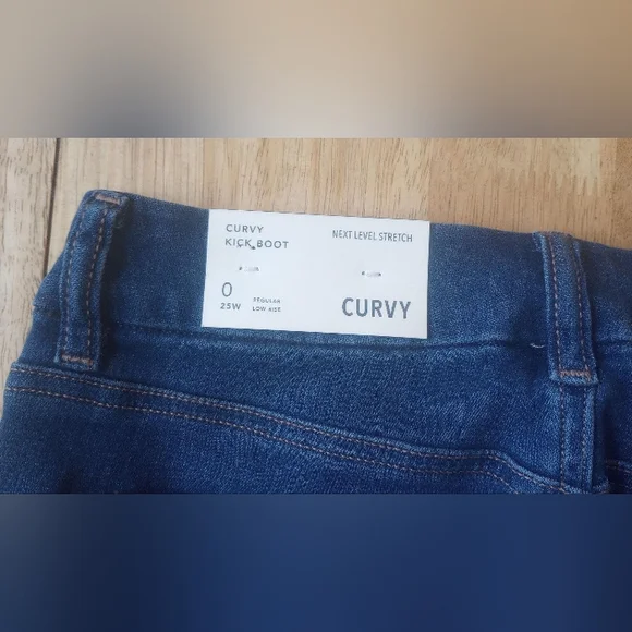 American Eagle Outfitters Women's Dark Blue Curvy Kick Boot Jeans - Picture 5 of 5